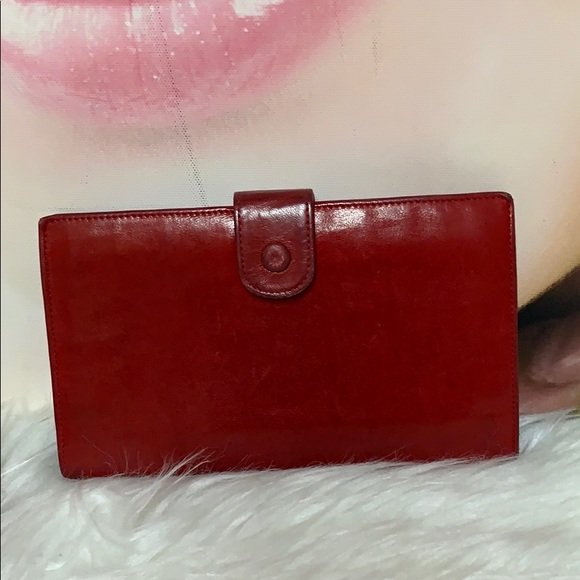Chanel red bifold wallet with kiss lock coin purse - Picture 2 of 9